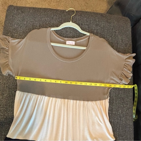 Pink Lily Gray, Cream and Navy Dress - Picture 8 of 10